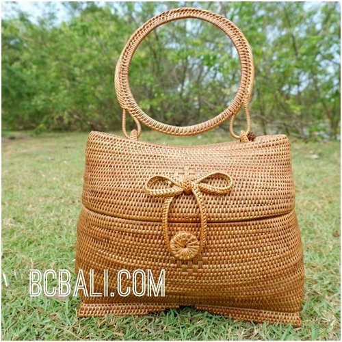 red handbags for women